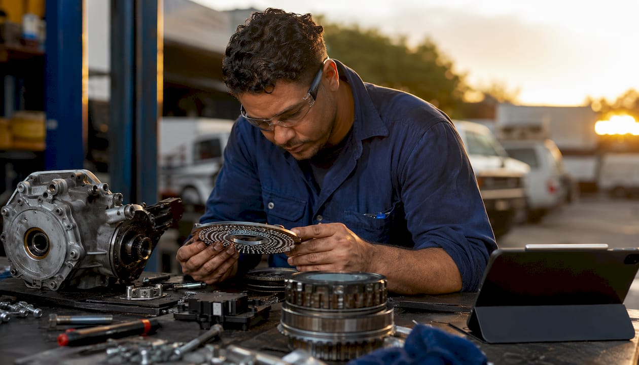 Engineer inspecting Haldex differential clutch components